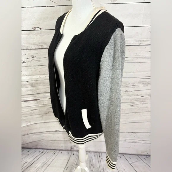 Vintage Torrid Knit Varsity Jacket in Size 2 - Picture 3 of 9